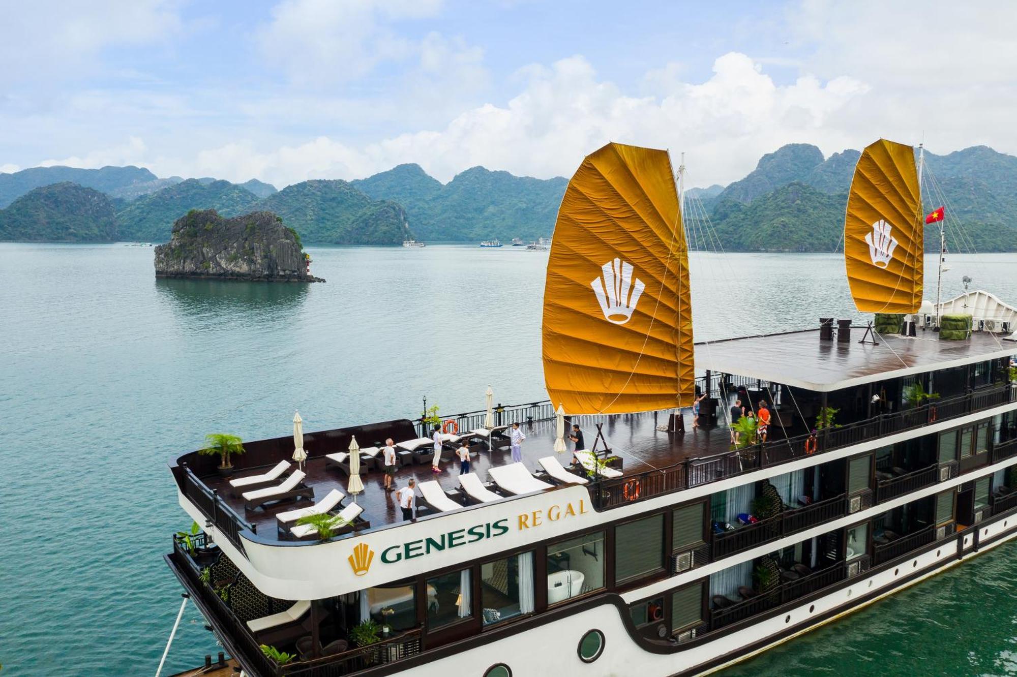 Отель Genesis Luxury Regal Cruises Халонг Экстерьер фото