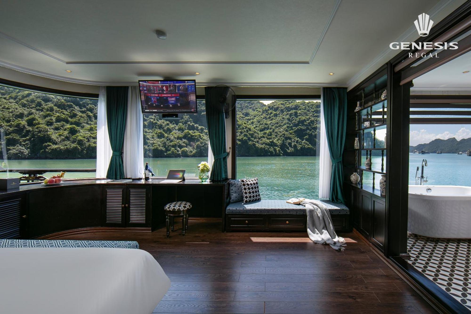 Отель Genesis Luxury Regal Cruises Халонг Экстерьер фото